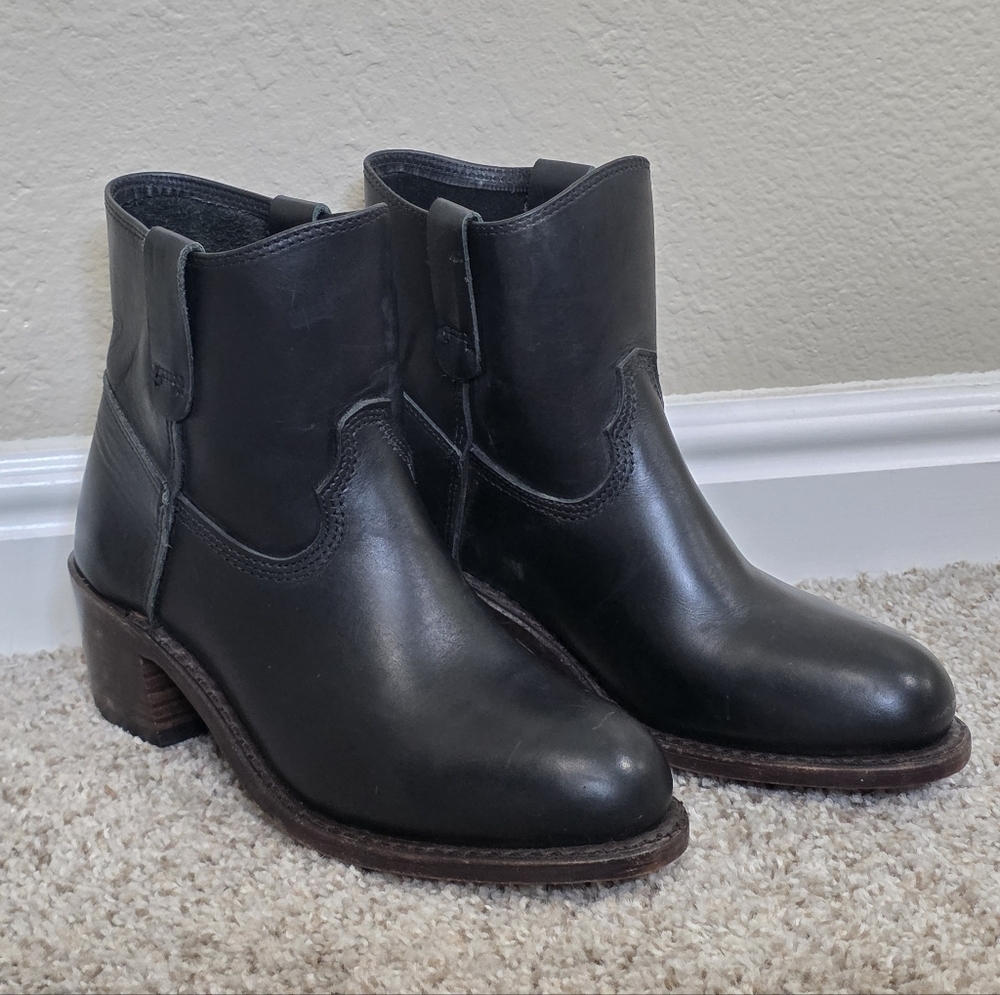 Red Wing Heritage Inez Pull On Leather Western Work Boot Black Size 6.5 - Picture 1 of 8